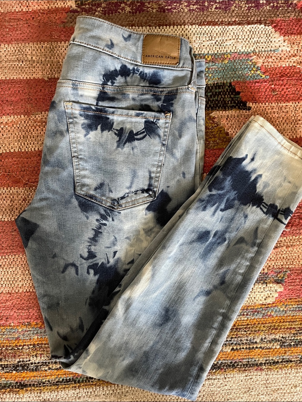 American Eagle Outfitters Tie-Dye Blue & Navy Jeggings